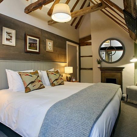 The Red Lion Hotel Odiham Buitenkant foto
