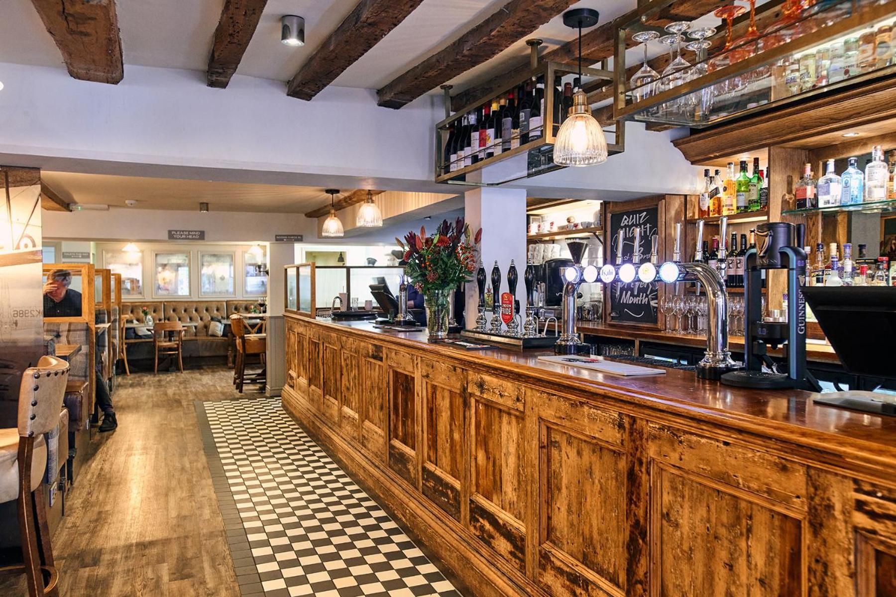 The Red Lion Hotel Odiham Buitenkant foto